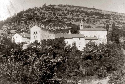 Saint Sauveur des Pourcils au début du XXe siècle