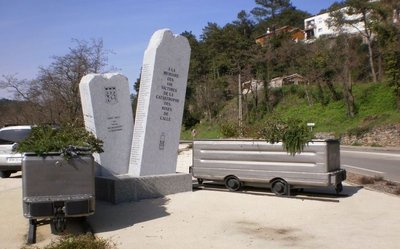 Stèle commémorative