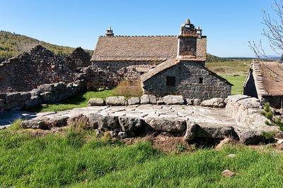 Bellecoste, Aire à battre